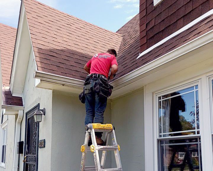 Why Choose Guaranteed Gutters in Hoffman Estates, IL<br />

